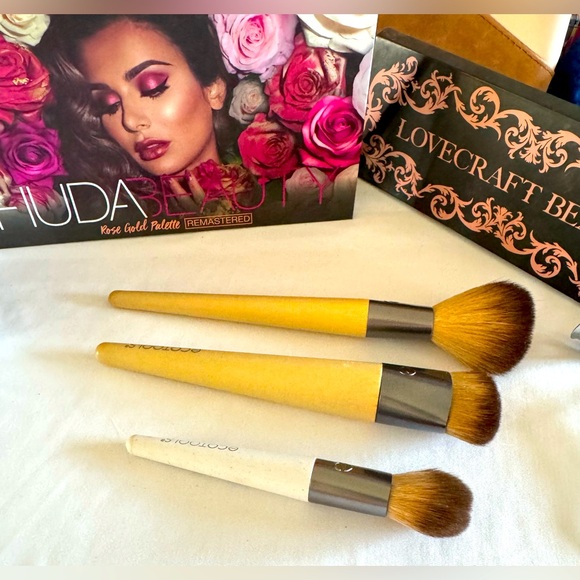 ❤️NWOT❤️ECOTOOLS❤️MAKE UP BRUSHES❤️4 TOTAL❤️ - Picture 4 of 9